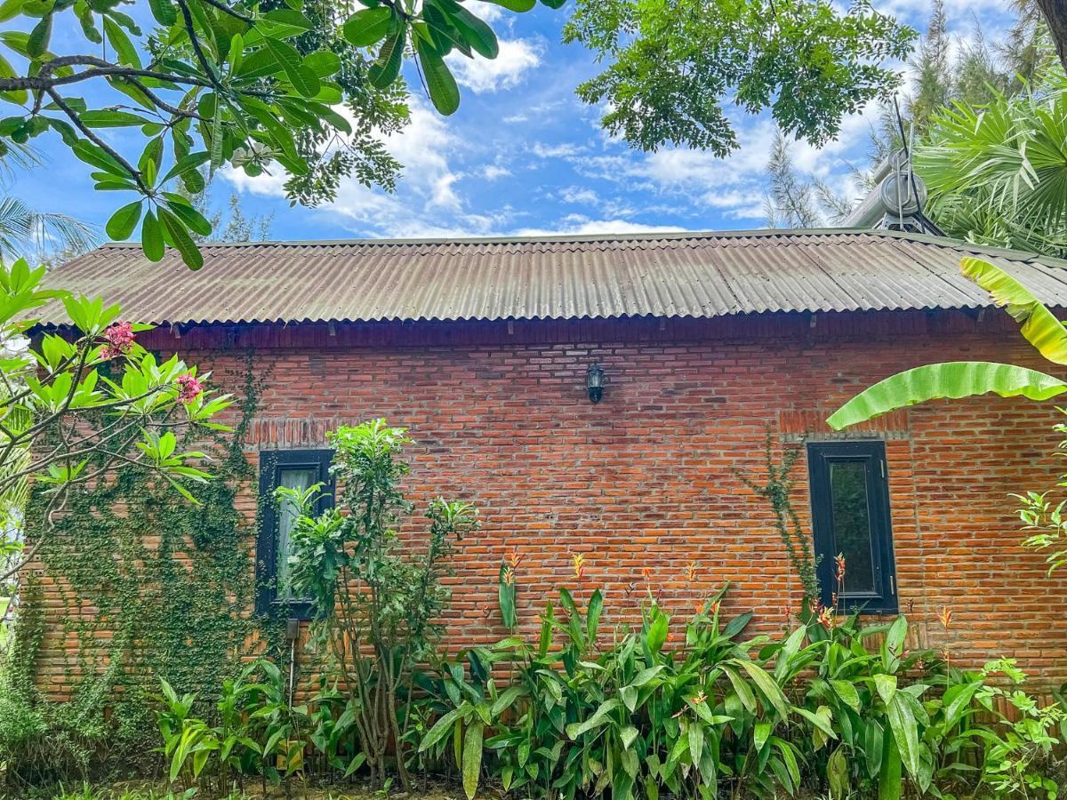 Long Hai Channel Beach Resort Exterior foto